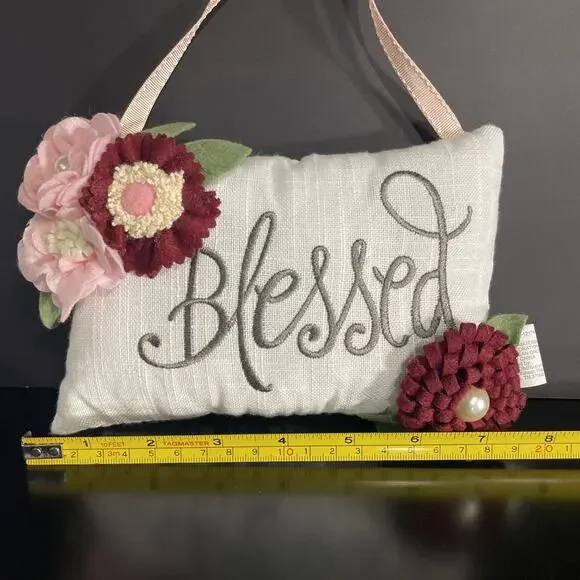 BLESSED Pillow Door Hanger 7”x 5” White Linen Pink and Burgundy Felt Flowers - Picture 7 of 9